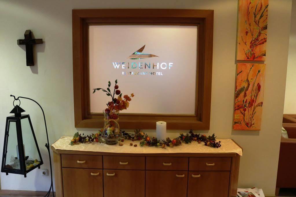 Hotel Weidenhof Клагенфурт Екстериор снимка